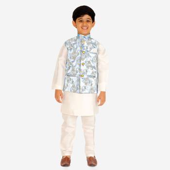 Light Blue Stripes jacquard Silk Kurta Pajama Set // Traditional Wear 2