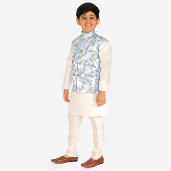Light Blue Stripes jacquard Silk Kurta Pajama Set // Traditional Wear 3