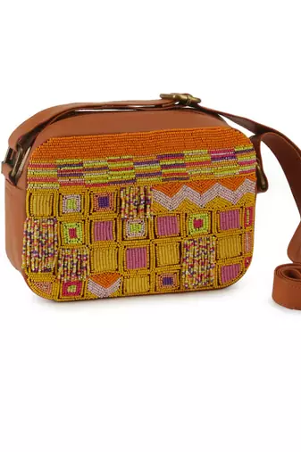 Beady life sling bag