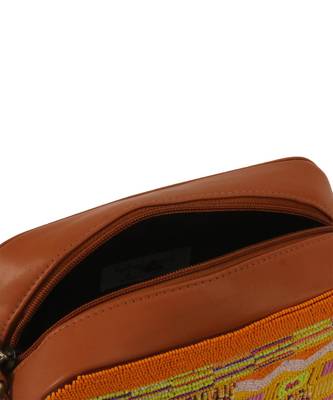Beady life sling bag 5