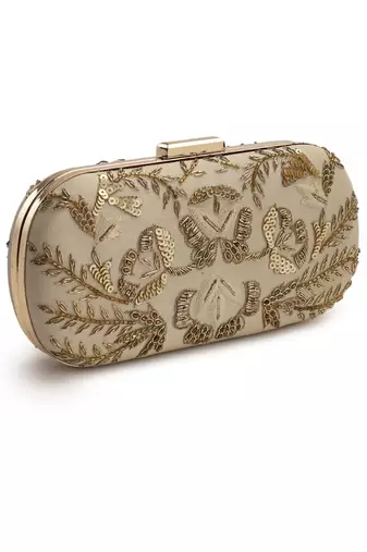 Beige symmetry clutch