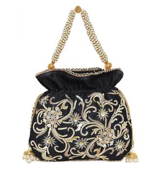 Black elegant potli 1