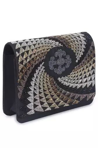 Illusion clutch