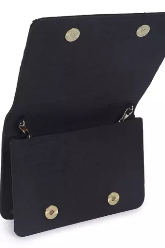 Illusion clutch
