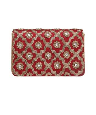 Maroon Jaal clutch 3