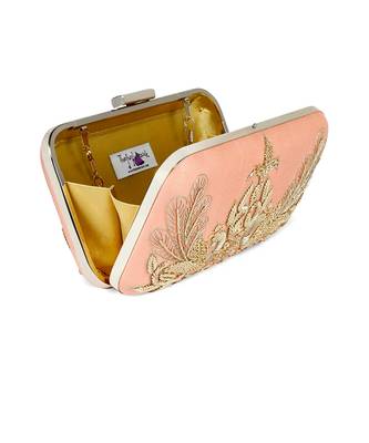 Peacock peech clutch 2