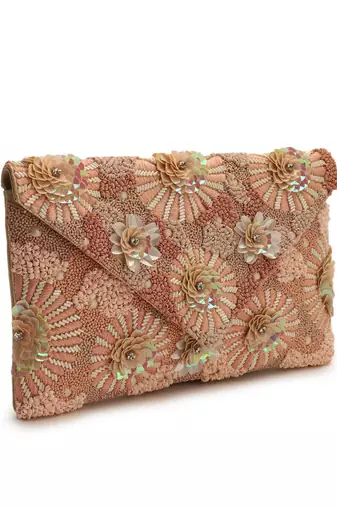 Peechy Noon clutch