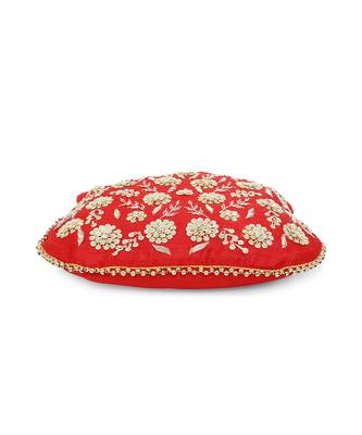 Red beauty potli 4