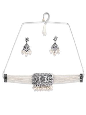 Silver necklaces 3