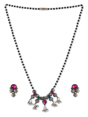 Black necklaces 3