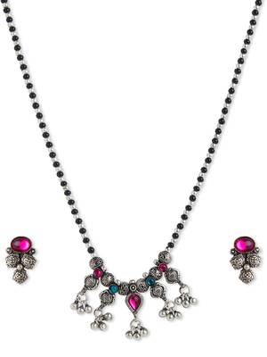 Black necklaces 5