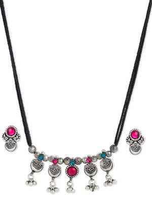 Black necklaces 5