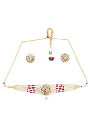 Red necklaces 3