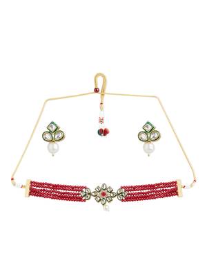 Red necklaces 3