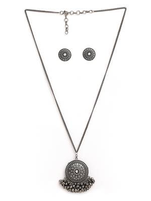 Silver necklaces 2