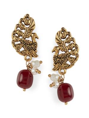 Red necklaces 3