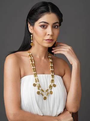 Gold necklaces 1