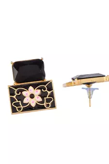 Black earrings