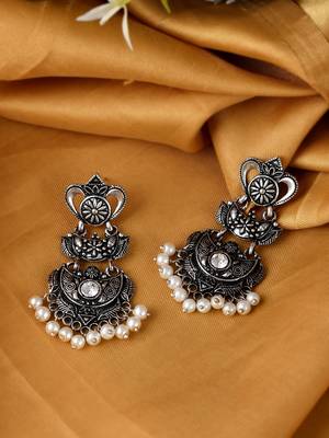 Silver earrings 1