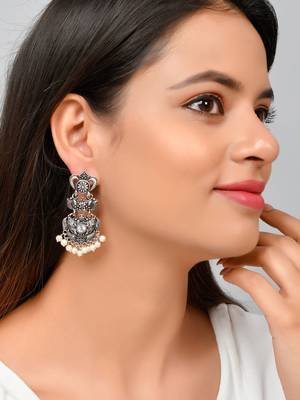 Silver earrings 2