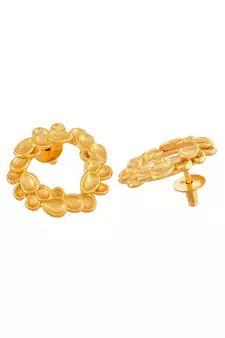 Gold earrings