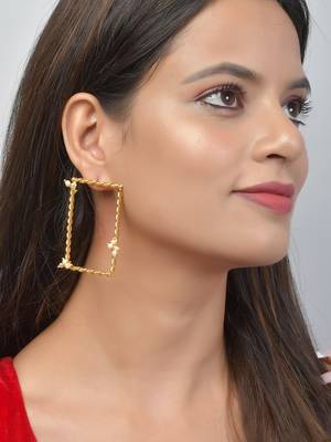 Gold earrings 2