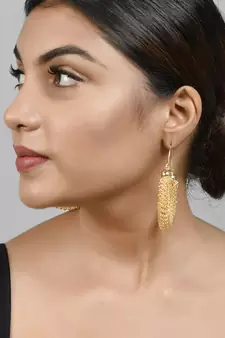Gold earrings