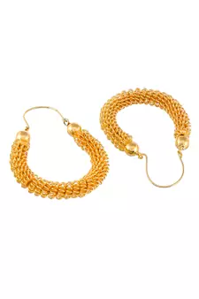 Gold earrings