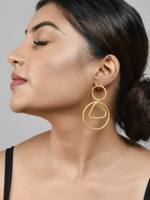 Gold earrings 2