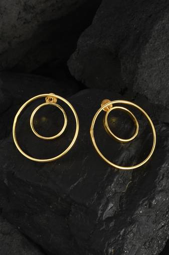 Gold earrings