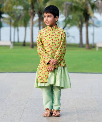 Green Brocade printed THE MACAW KING KURTA SET 1