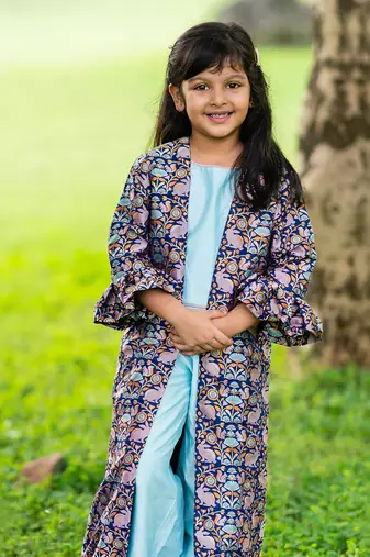 Blue Brocade printed HAPPY WILDERNESS SHRUG