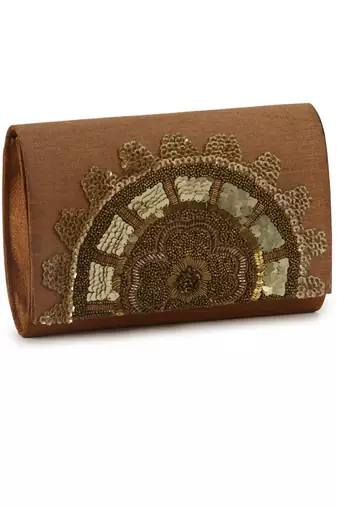 Shades of rust clutch