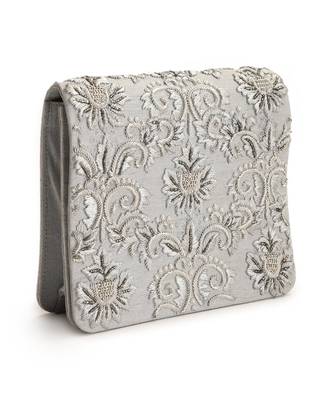 Silver Nagma clutch 3