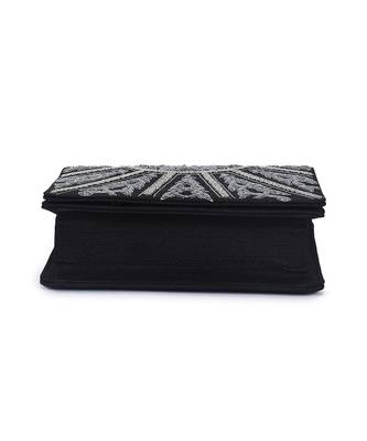 Sparkling black clutch 4