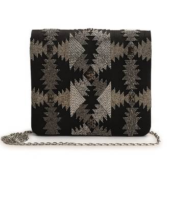 ZigZag black clutch 1