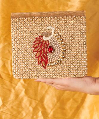 Mayuraa clutch 3