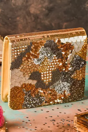 Magnifique clutch