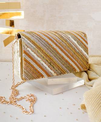 Farnama clutch 2