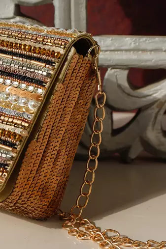 Narmadaa clutch