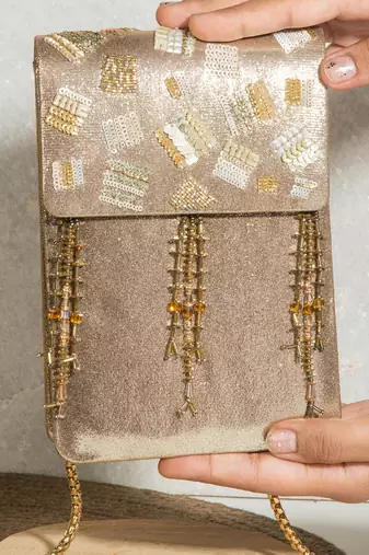 Nagma clutch