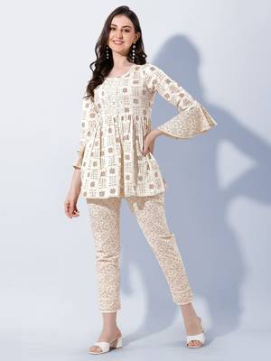 Beige Off White Paisley Jaipuri Printed Cotton Tunic With Pant 1
