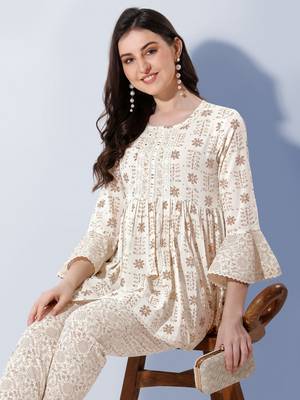 Beige Off White Paisley Jaipuri Printed Cotton Tunic With Pant 4