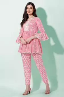 Coral White Floral Jaipuri Printed Cotton Tunic With Pant