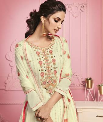  Yellow Cream Sequins & Thread Embroidered With Real Mirror Straight Cut Fancy Wedding Traditional Pant Suit 2
