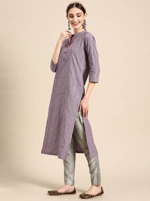 Mohvogue Women's Purple Striped Woven Design Cotton Blend Kurta. 3