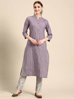 Mohvogue Women's Purple Striped Woven Design Cotton Blend Kurta. 4