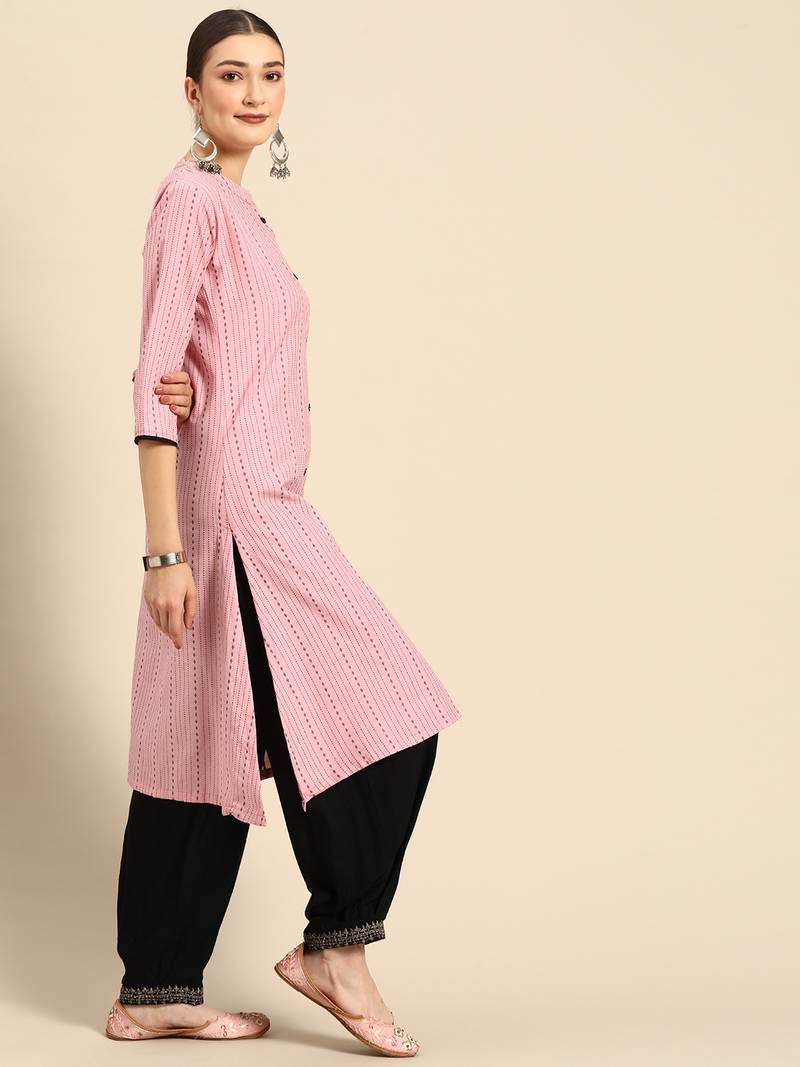 Mohvogue Women's Pink Woven Design Cotton Blend Kurta.