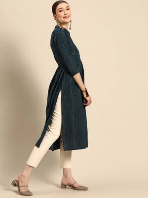 Mohvogue Women's Blue Woven Design Cotton Blend Kurta. 3