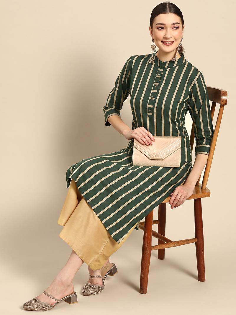 Mohvogue Women's Green Woven Design Cotton Blend Kurta.